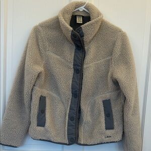 LL Bean Sherpa Jacket Small